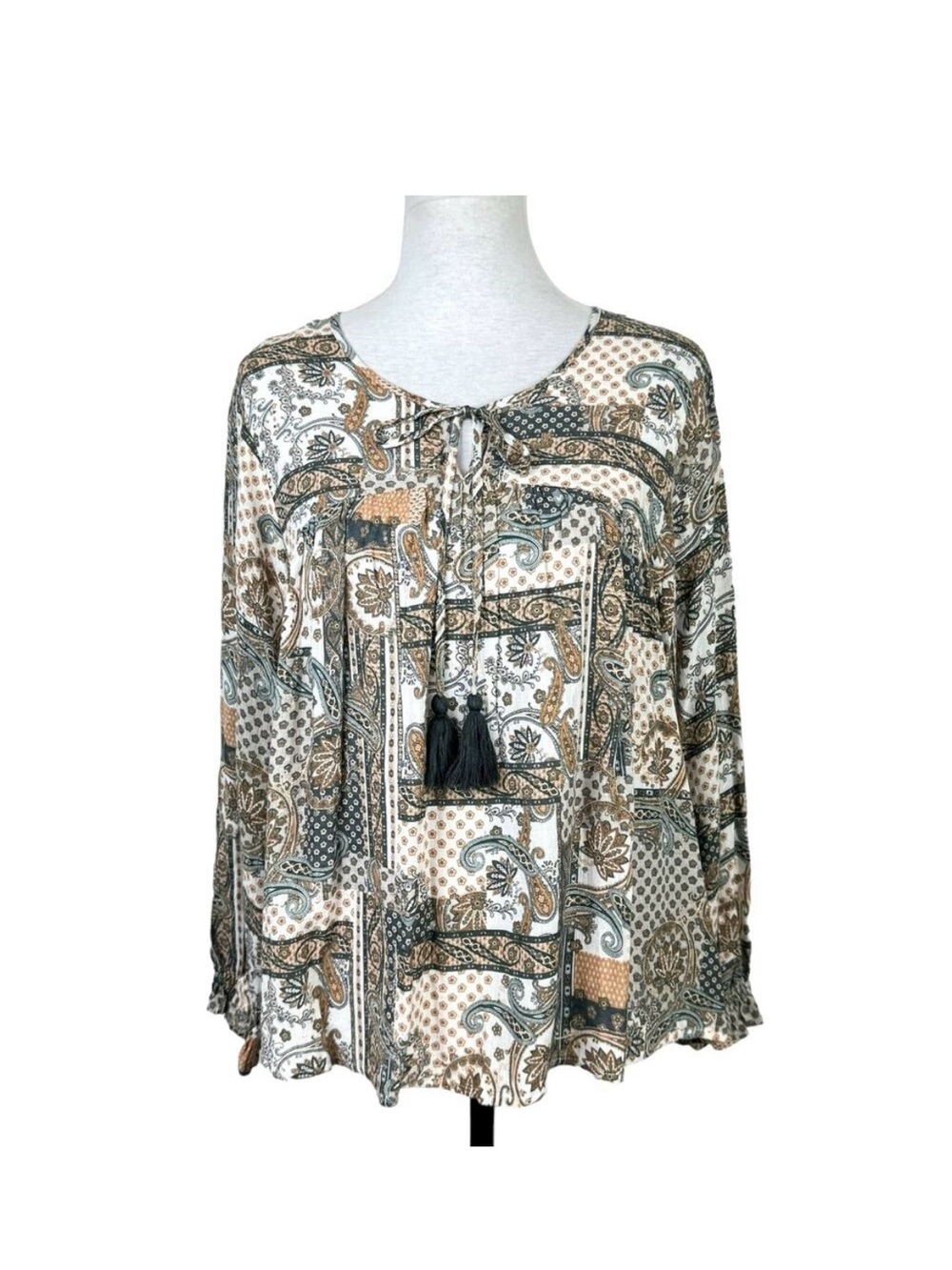 🌼VICI Boho Paisley Floral Tassel Lightweight Long Sleeve Size Medium